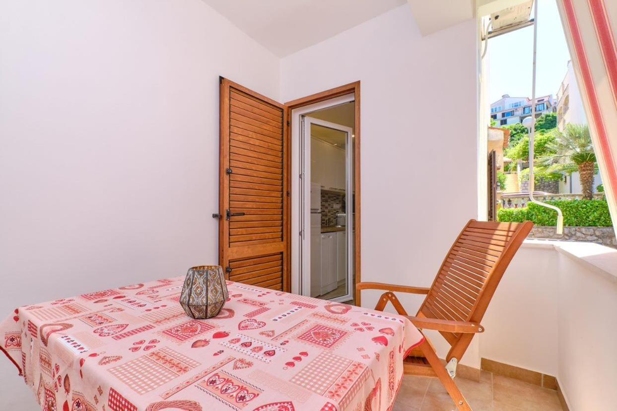 Apartments Enna مالي لوشينغْ المظهر الخارجي الصورة